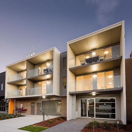 Hamilton Executive Apartments ニューカッスル エクステリア 写真